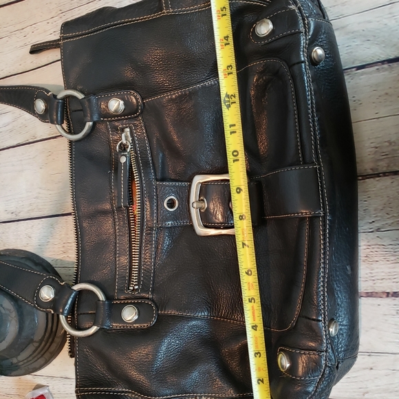 B Makowsky black leather purse - Picture 3 of 7